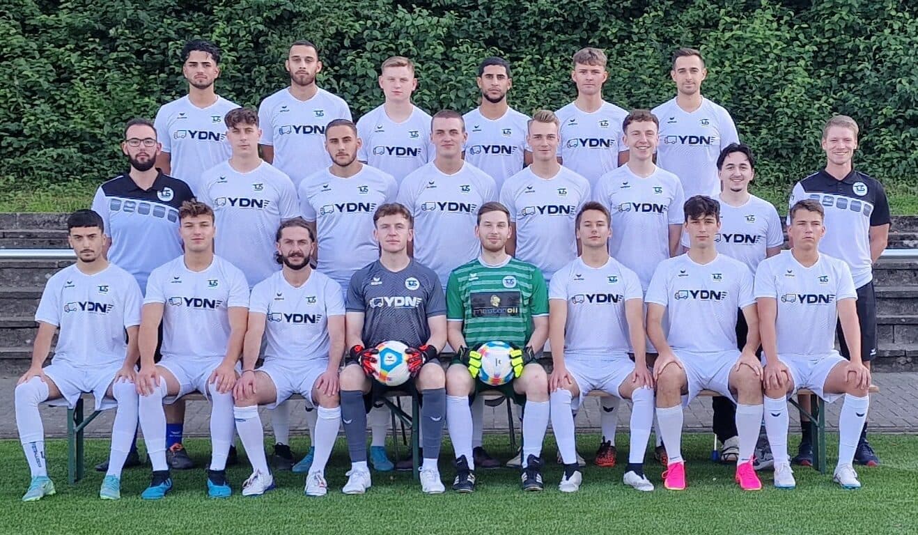U23